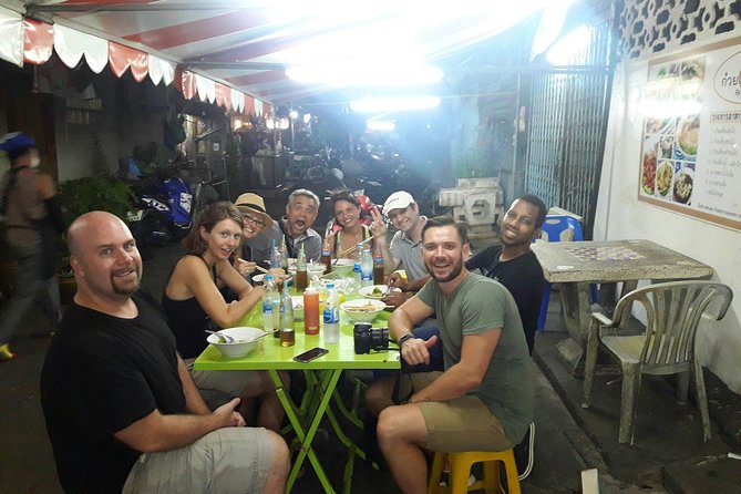 Bangkok Evening Street Food Tuk Tuk Adventure - Talat Phlu: starting with local snacks