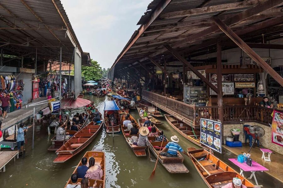 Bangkok: Floating Market & Maeklong Markets Private Transfer - Timing, comfort, and the physical demands