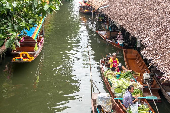 Bangkok Floating Markets and Boat Tour - Khlong Lat Mayom, a floating market with both feet on land