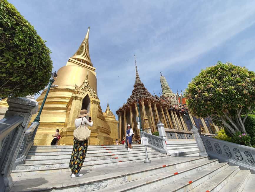 Bangkok: Grand palace and Iconic temple Half-Day Private - Wat Pho and the Reclining Buddha