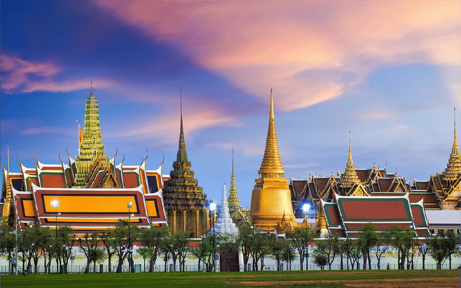 Bangkok: Grand Palace Skip-the-Line Entry Ticket - Wat Phra Kaew and the Emerald Buddha