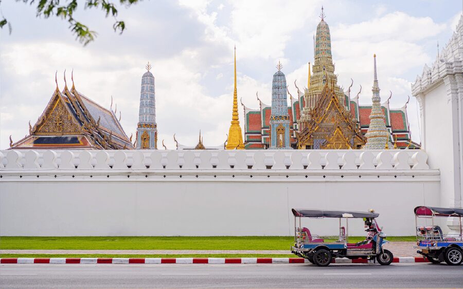 Bangkok: Grand Palace Skip-the-Line Entry Ticket - Building a practical one-day plan
