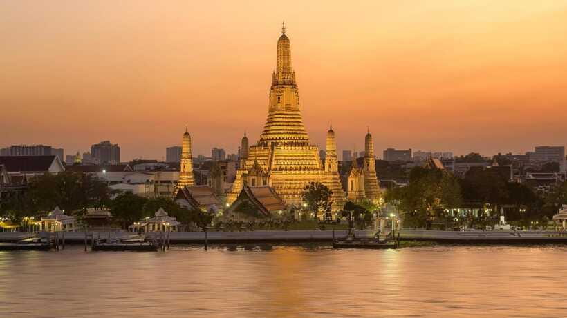 Bangkok: Grand Palace, Wat Pho, and Wat Arun Guided Tour - What the $24 price really covers