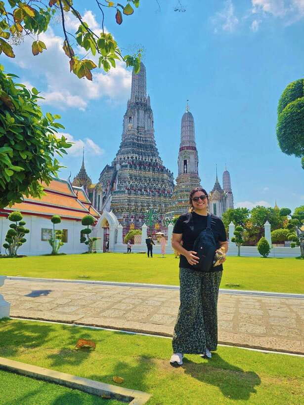 Bangkok: Grand Palace, Wat Pho, Wat Arun and Wat Sa Ket Tour - What the guides add