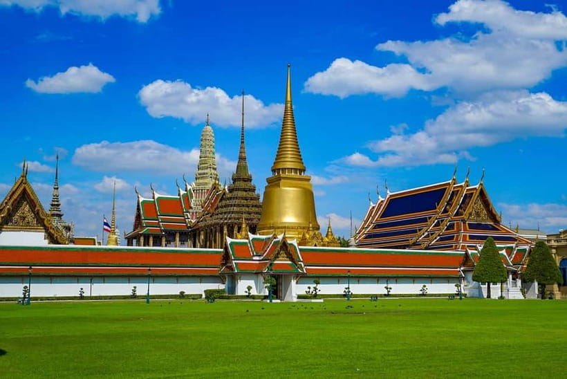 Bangkok: Grand Palace, Wat Pho, Wat Arun Sacred & Local Tour - Key points to know before you go