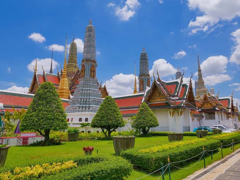 Bangkok: Grand Palace, Wat Pho, Wat Arun Sacred & Local Tour - Why this route works for a first Bangkok visit