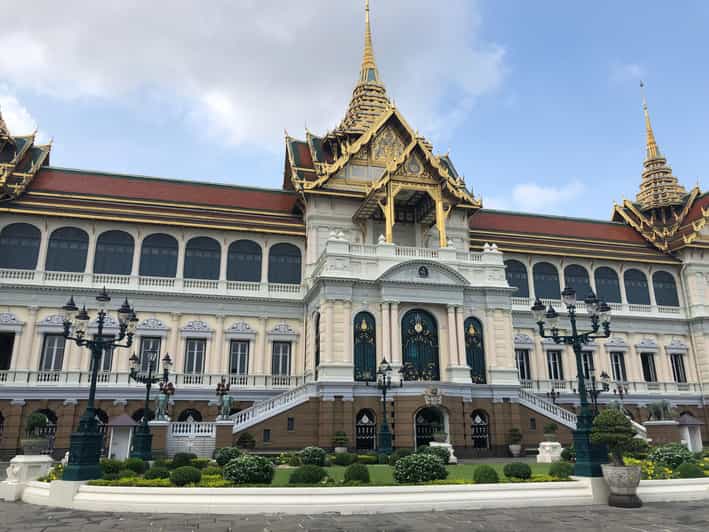 Bangkok: Grand Palace, Wat Pho & Wat Arun Tour in Italian - Wat Pho and the 46-meter Buddha