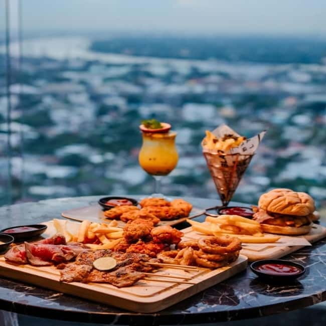 Bangkok: Gravity 87 Rooftop Lounge At Ramada Bangkok - A rooftop pause above Sukhumvit 87