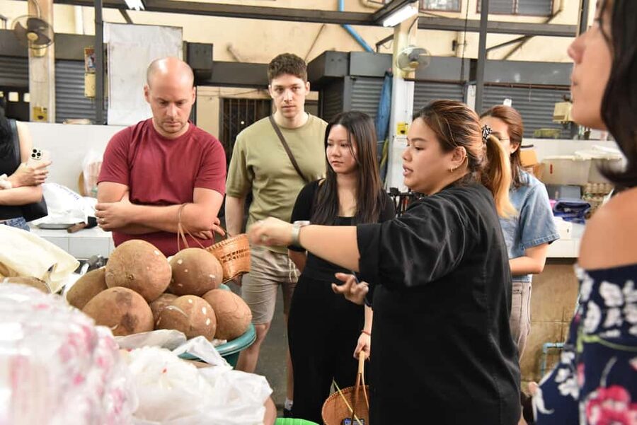 Bangkok: Hands-on Thai Cooking Class & Market Tour in Sathon - Key points at a glance