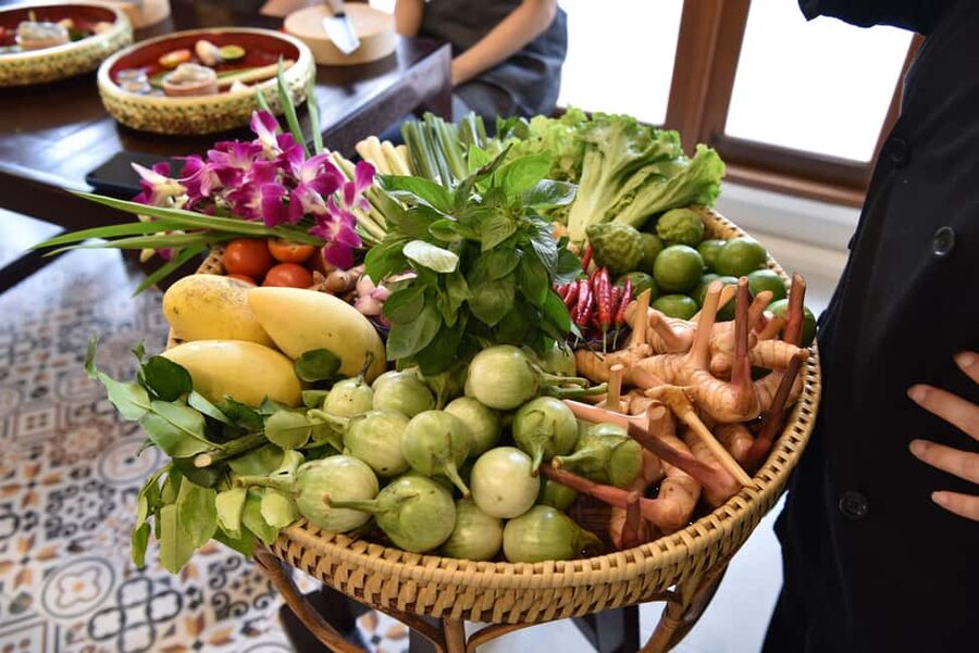 Bangkok: Hands-on Thai Cooking Class & Market Tour in Sathon - Who should book this class