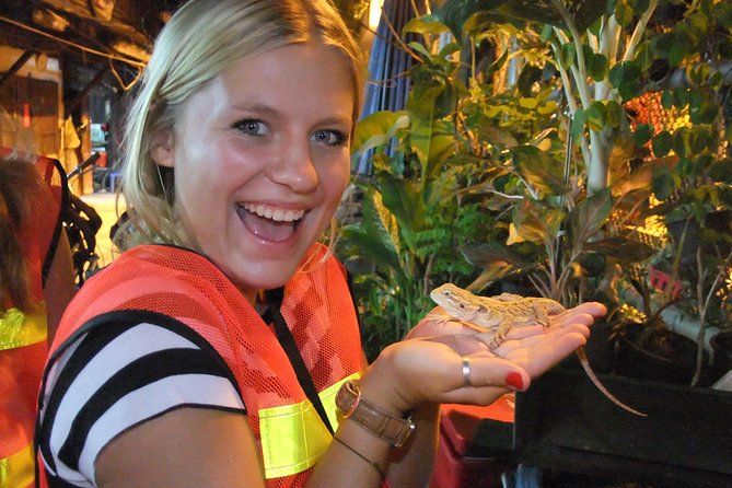 Bangkok Hidden Paths Night Biking Tour with Street-food Meal - Starting at River City at 6 pm