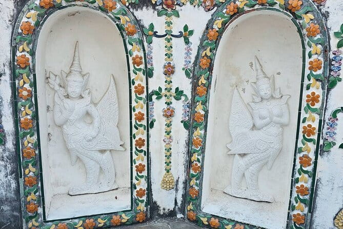Bangkok History Temples Markets and Food Tasting - Tha Chang Pier, ferries, and market snacks