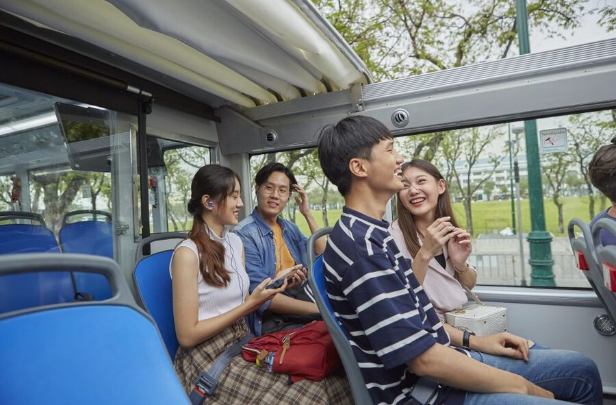 Bangkok: Hop-On Hop-Off Bus with 24, 48 or 72-Hour Validity - Starting at Siam Paragon and the modern city