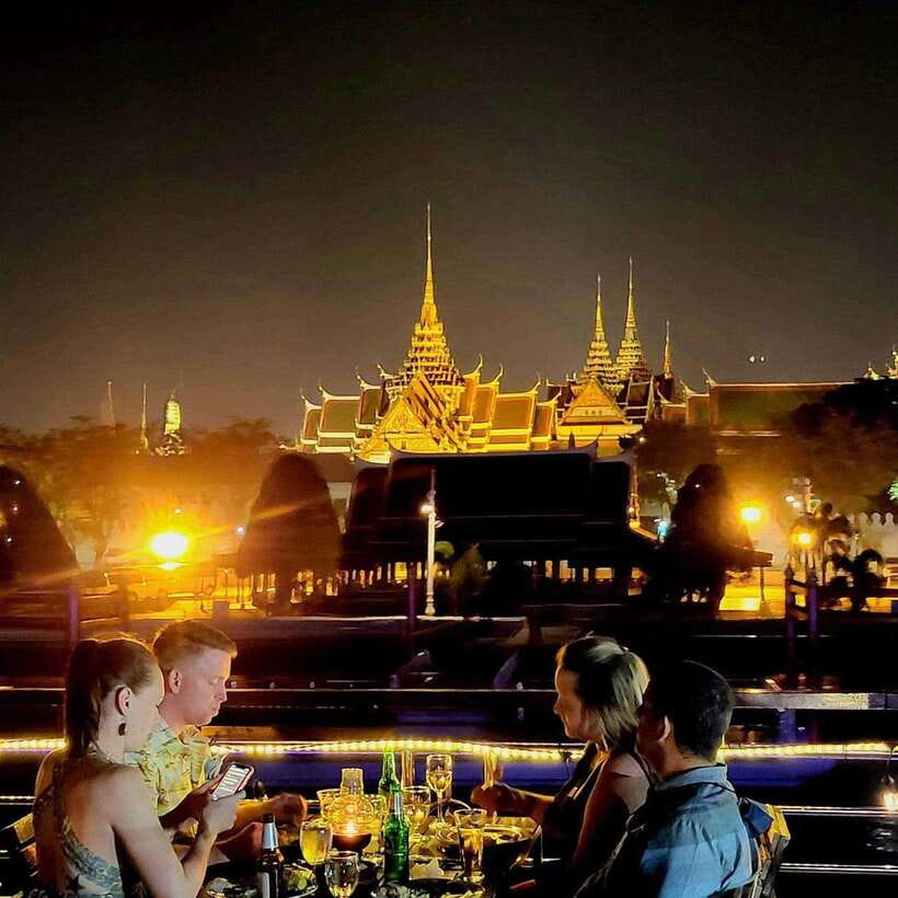 Bangkok: Luxury White Dinner Cruise Free Flow Beer and Wine - Music, cabaret, and Thai dance