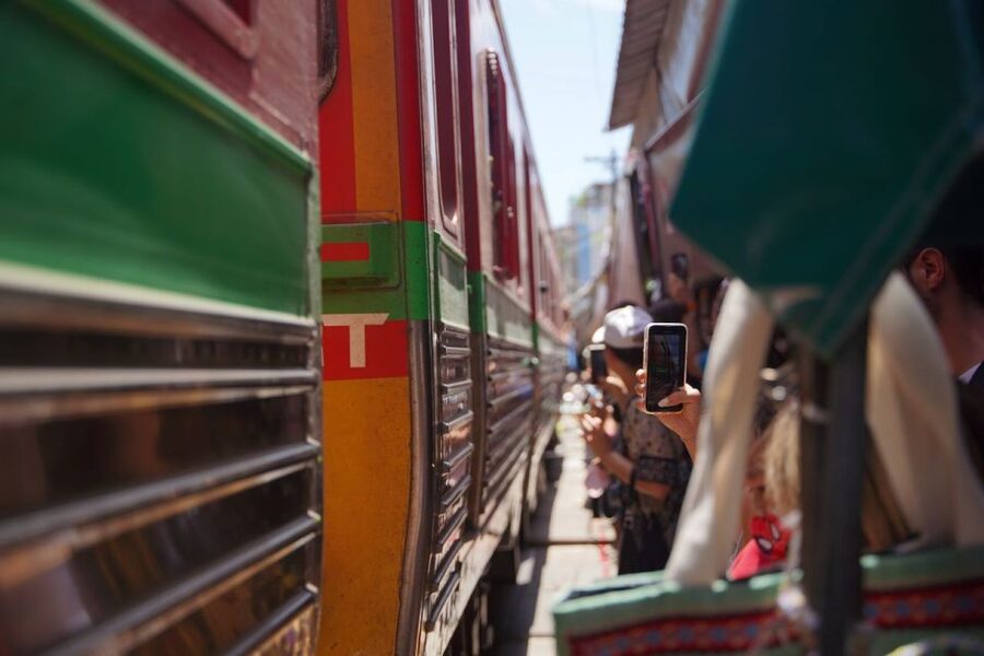 Bangkok: Maeklong Railway Market & Floating Market Tour - Maeklong Railway Market and the passing train