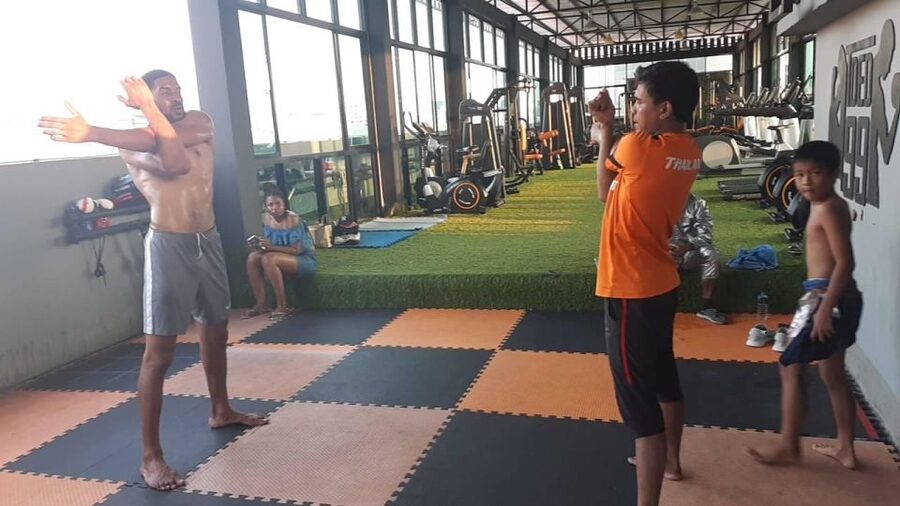 Bangkok: Muay Thai Boxing Class for Beginners - Should you book the Bangkok beginner Muay Thai class?