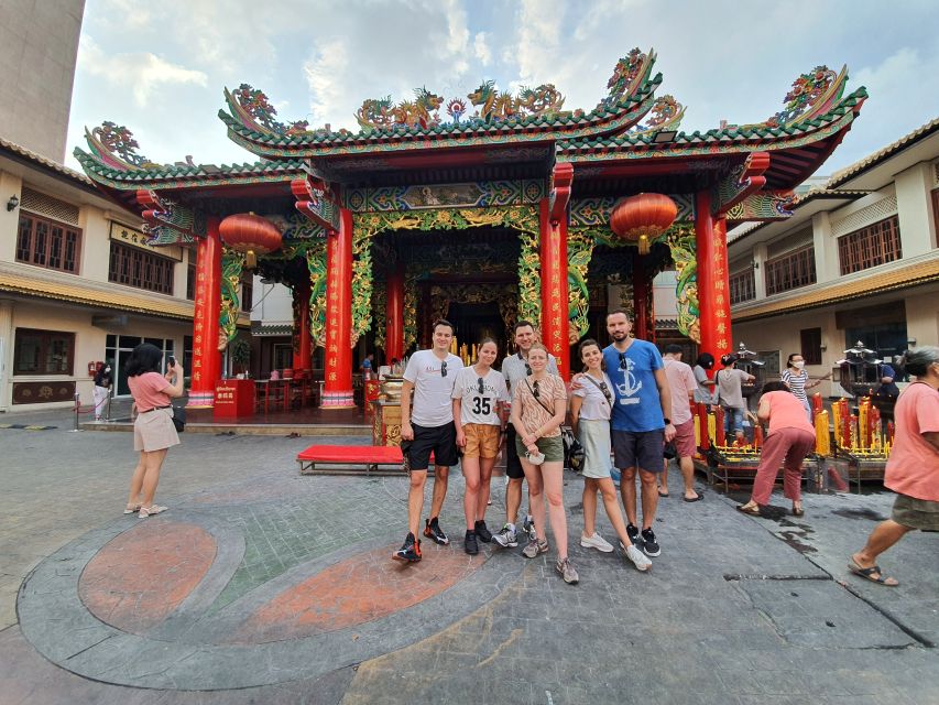 Bangkok: Must things to see in China town, Small group - Why this tour shows you a different Chinatown