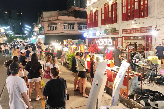 Bangkok Night Eats by Tuk Tuk - Hotel-pickup & Dinner - Banthat Thong Road, Bangkok’s newer food address