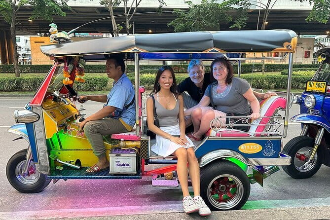 Bangkok Night Food Tour By Tuk Tuk - A fast introduction to Bangkok after dark