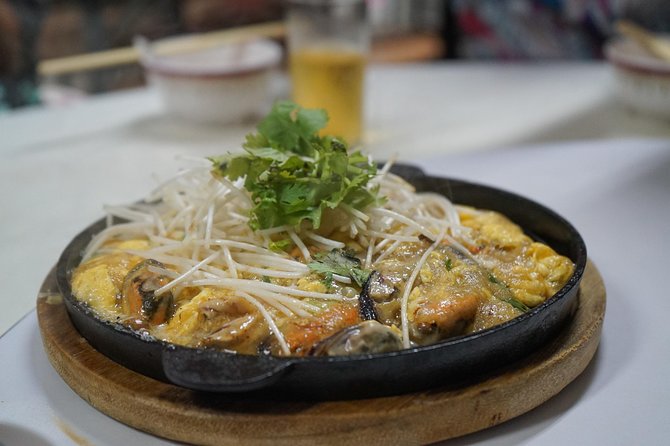 Bangkok Night Michelin Foodie Tour in Chinatown with 15+ tastings - Ending near Hua Lamphong and the old bar street