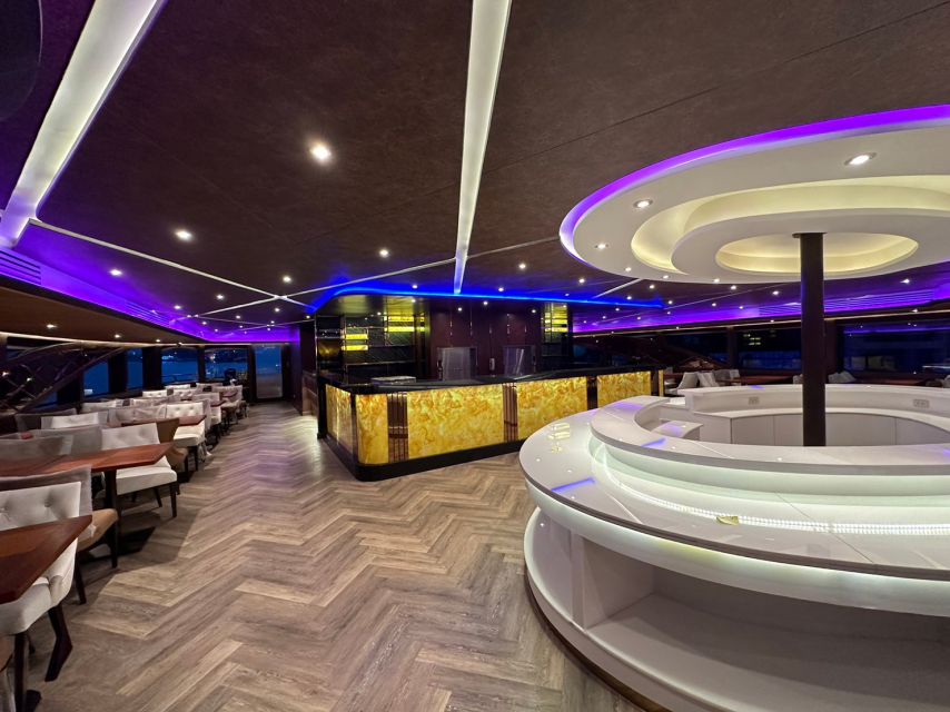Bangkok: Opulence Luxury Chao Phraya Dinner Cruise - A grand night out on the Chao Phraya