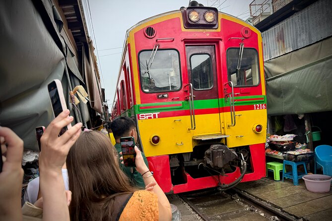 Bangkok: Private Floating Market and Train Market - Is $124.73 per person a fair price?