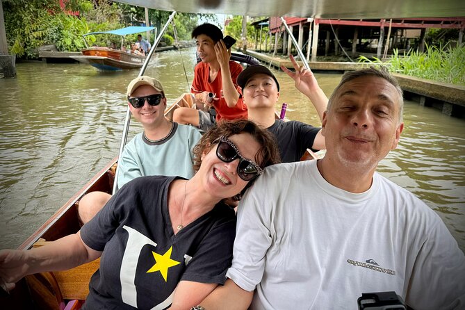 Bangkok: Private Floating Market and Train Market - A longtail boat to Damnoen Saduak