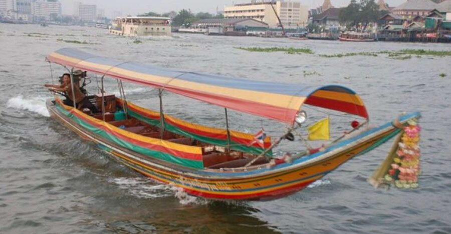 Bangkok: Private Thonburi Longtail Boat Tour & Wat Pho Visit - A Guide Can Shape the Four-Hour Experience
