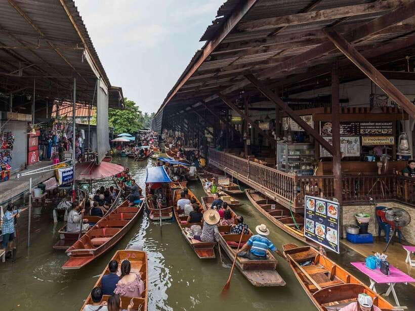 Bangkok: Railway and Floating Market Tour with Dragon Temple - Key points to know before booking