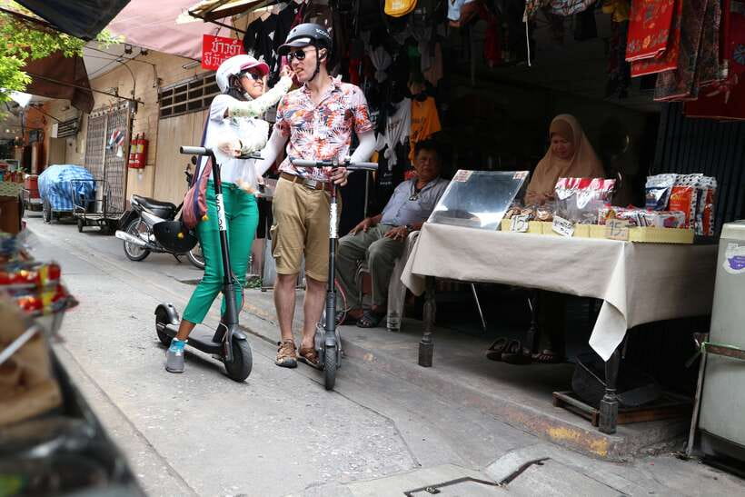 Bangkok: Riverside E-Scooter Adventure with StreetFood Snack - Why the e-scooter makes sense in Bangkok