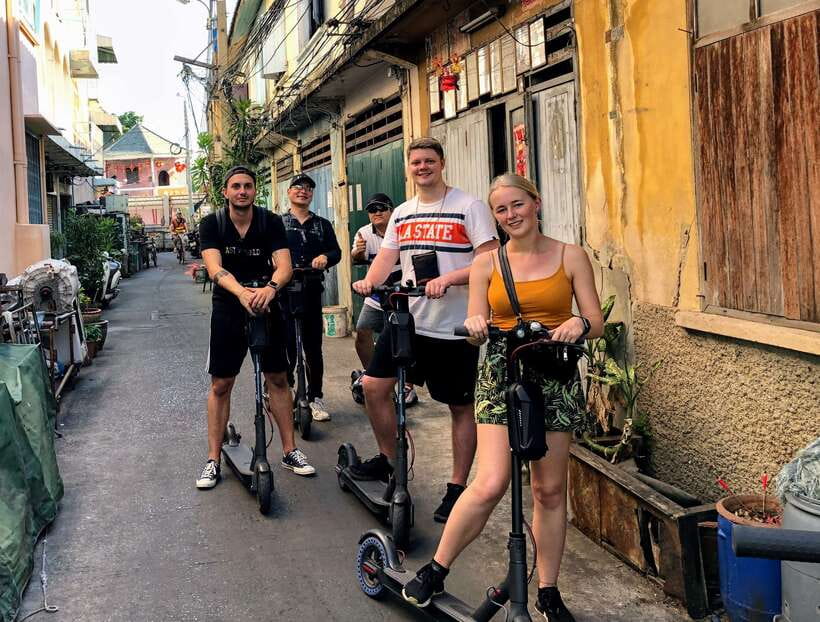 Bangkok: Riverside E-Scooter Adventure with StreetFood Snack - Talat Noi and the ride back