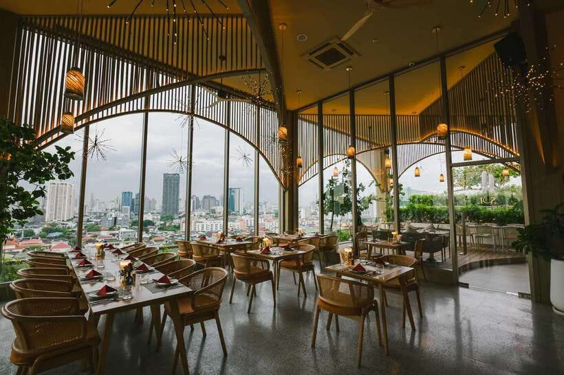 Bangkok: SOL and LUNA BKK Rooftop F&B Packages - Dress rules and age limits