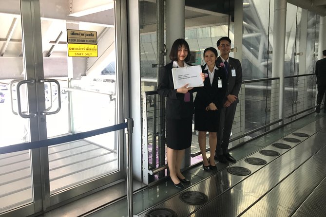 Bangkok Suvarnabhumi Airport: VIP Meet & Greet Service (Fasttrack) - Arrival at Suvarnabhumi: From Airbridge to Immigration