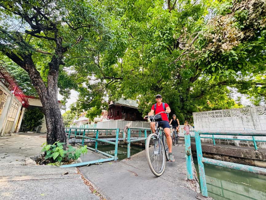 Bangkok: Temples, Canals & Local Life Bike Tour - Wat Nak Prok and Wutthakat by bicycle