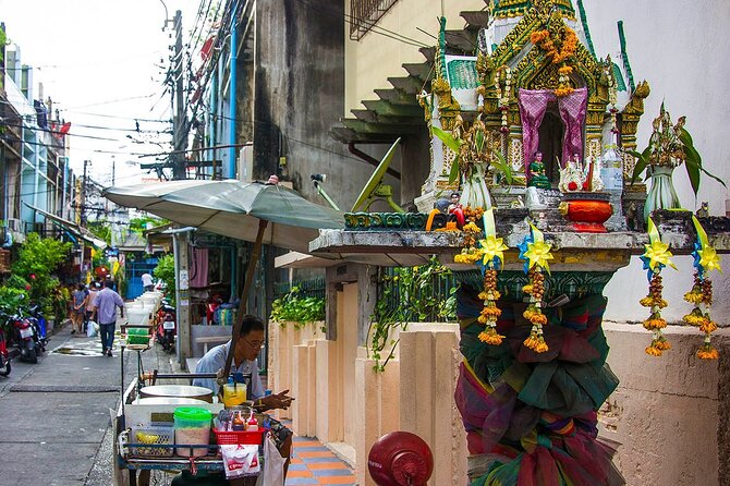 Bangkok Temples Tour - Wat Pho, the reclining Buddha, and Thai massage