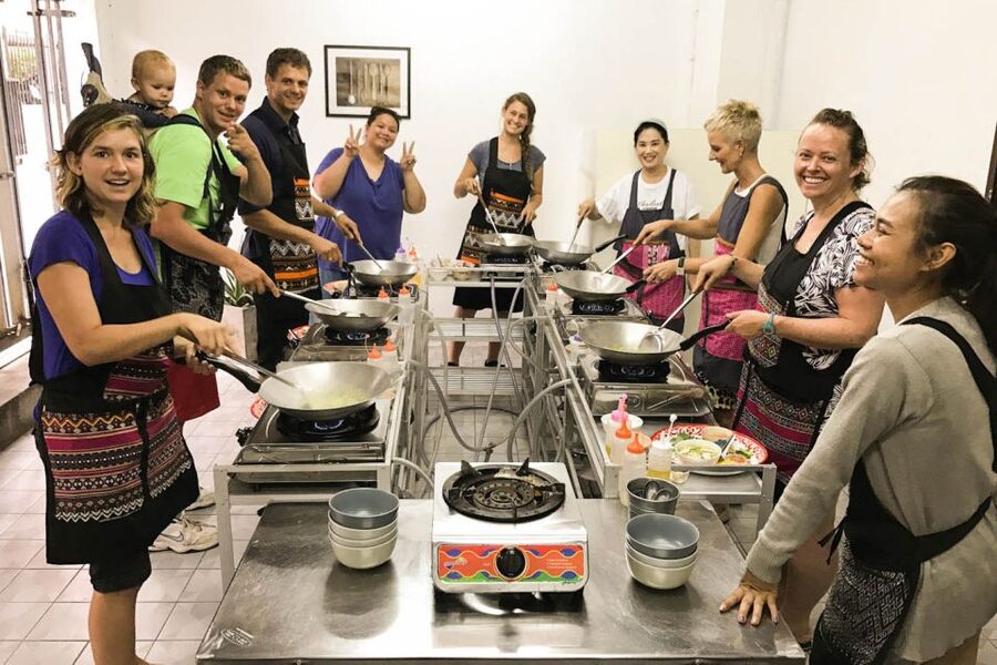Bangkok: Thai Cooking Class and Onnuch Market Tour - Simple planning tips for the morning or afternoon