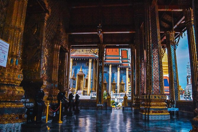 Bangkok: The Grand Palace, Wat Pho, and Wat Arun Walking Tour - Timing, clothing, and practical preparation
