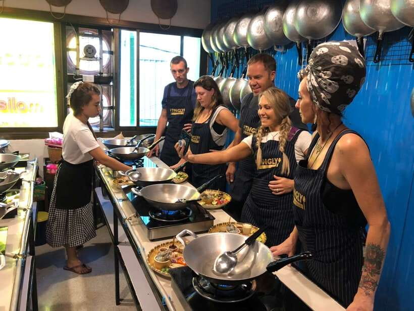 Bangkok: Tingly Thai Cooking School Half-Day Cooking Class - Making Tom Yum Kung from the beginning