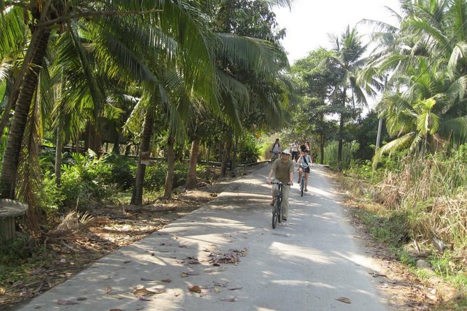 Bangkok Tour by Boat and Bike - Why this Bangkok tour feels different