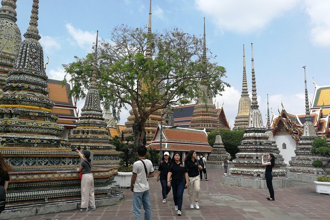 Bangkok Tour: Highlights & Hidden Gems & Long Tail Boat - Wat Arun and Its Riverside Setting