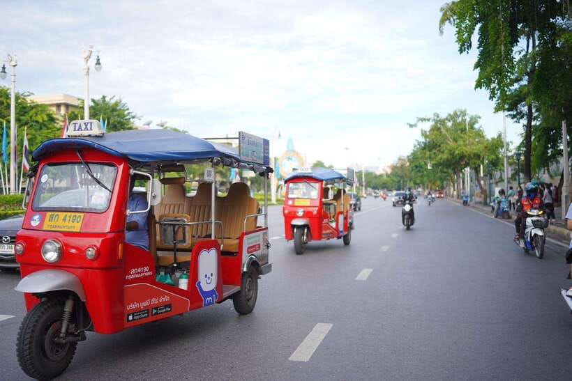 Bangkok: Tuk Tuk Day Pass App & Boat Chao Phraya River - What the Bangkok Plus Pass adds in Sukhumvit and Ari