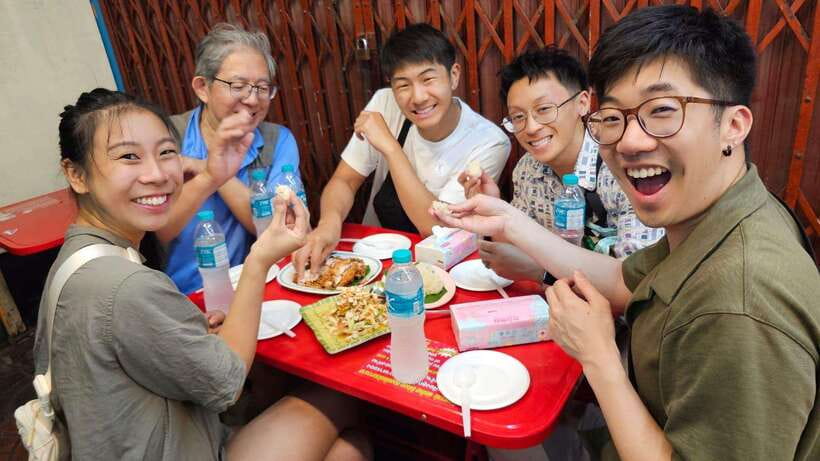 Bangkok Walking Tour : Mouthwatering Journey Food Tour - Is $43 good value for three hours?