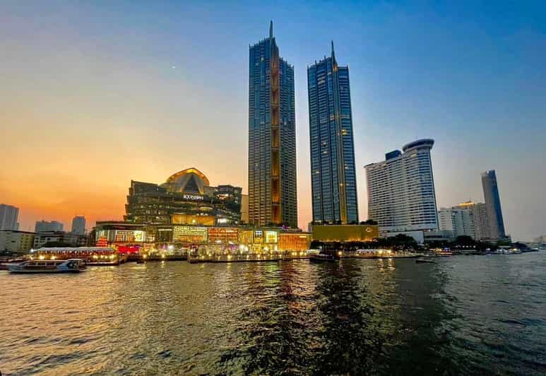 Bangkok with a Private Car and Driver Customizable Tours - A private car for Bangkok’s spread-out sights