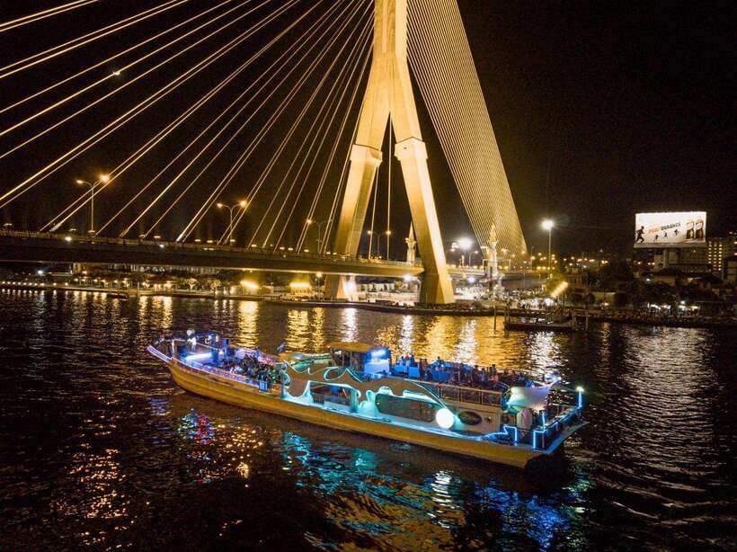 Bangkok: Yodsiam Sightseeing Cruise Snacks & Unlimited Beer - Starting at Asiatique The Riverfront