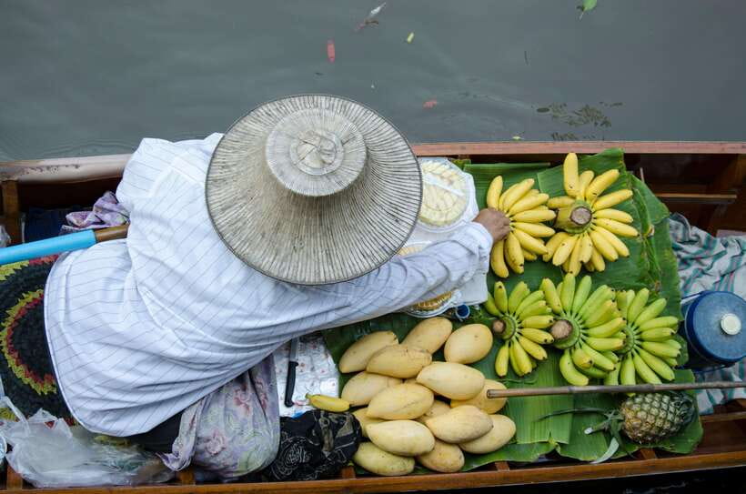 Boat Tour of Damnoen Saduak Floating Market - One hour among the floating stalls