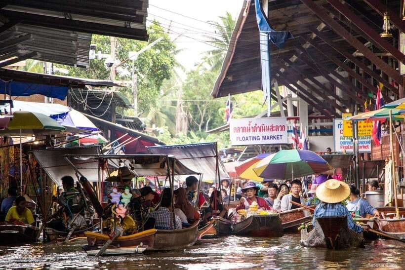 Boat Tour of Damnoen Saduak Floating Market - The charm and limits of an old-style market