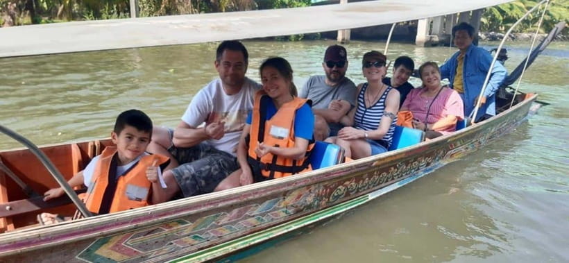 Boat Tour of Damnoen Saduak Floating Market - What the $48 group price really buys