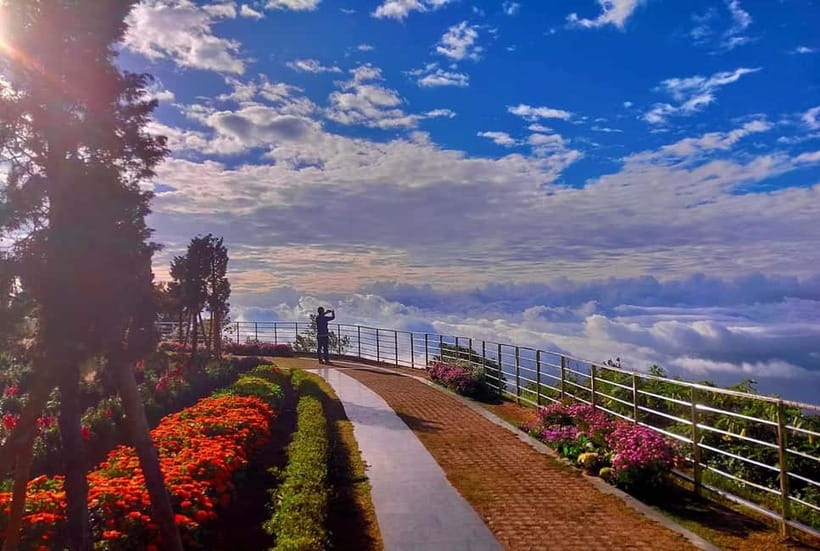 Chang Mai: Doi Inthanon Day Tour w/Waterfalls & Hilltribes - Thailand’s highest point and the Ang Ga trail