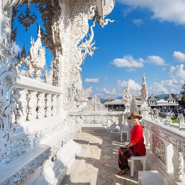 Chiang Mai: Chiang Rai Famous Temples & Hot Springs Day Trip - Mae Kachan Hot Spring: a short roadside break