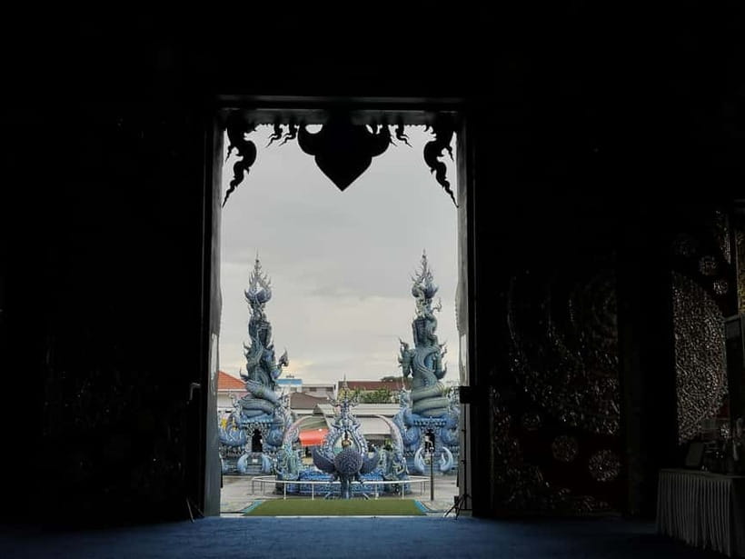 Chiang Mai: Chiang Rai Temples and Long-Neck Karen Village - Meeting the Long-Neck Karen community